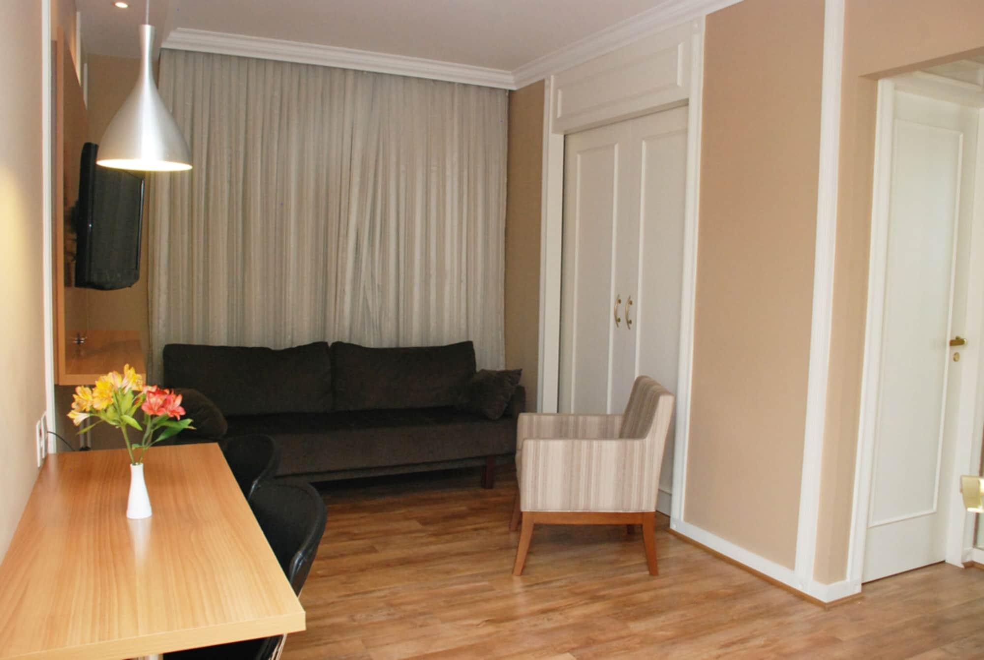 Hotel Intercity The Universe Paulista